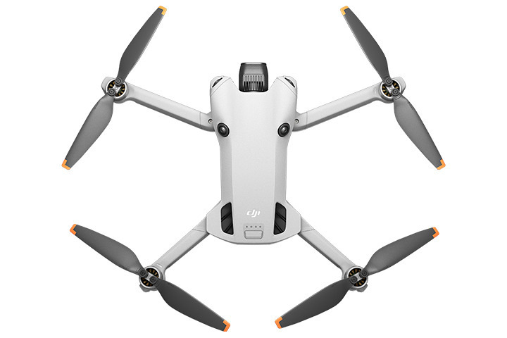 Cp ma 00000740   dji mini 4 pro drone fly more combo plus with dji rc 2 remote controller %28with built in 5.5 fhd screen%29 8