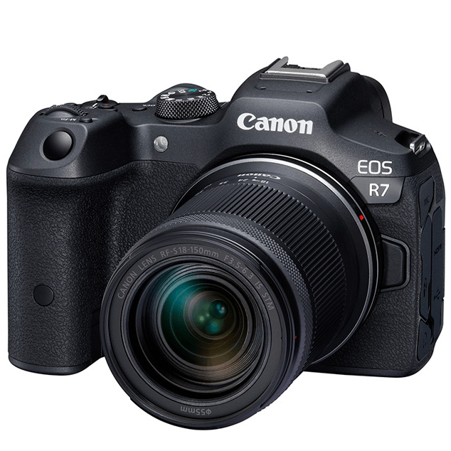 Eosr7kis   canon eos r7 mirrorless camera with rfs 18 150stm lens %282%29