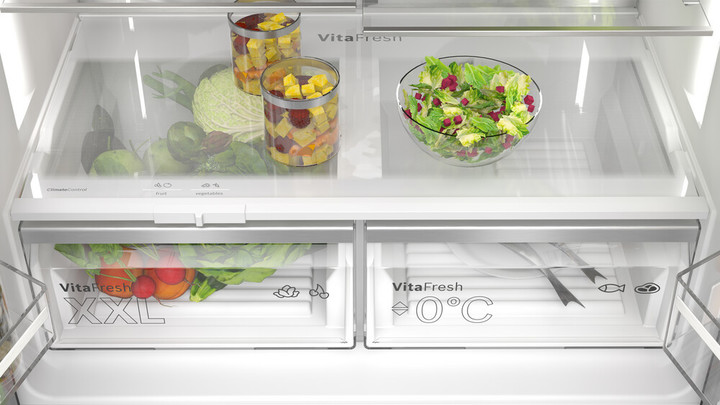 Bosch series 6 605l french door bottom freezer  brushed black steel anti fingerprint %285%29